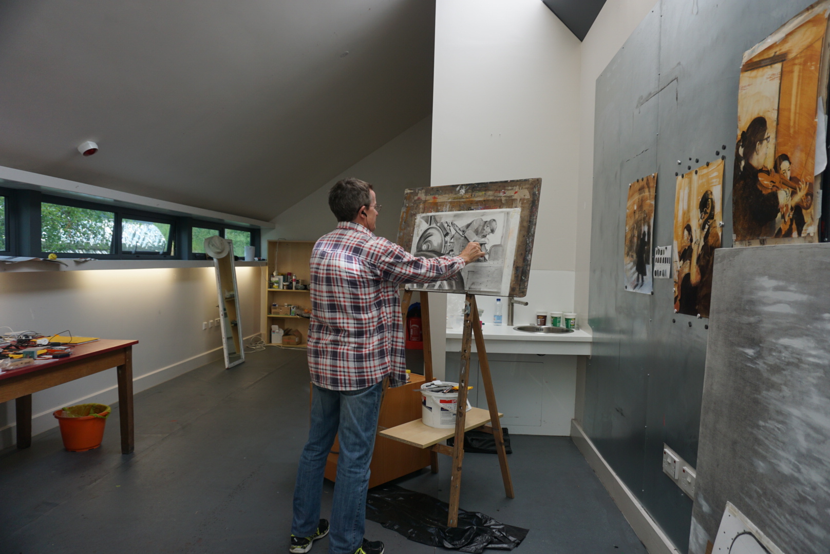 Tony-studio1